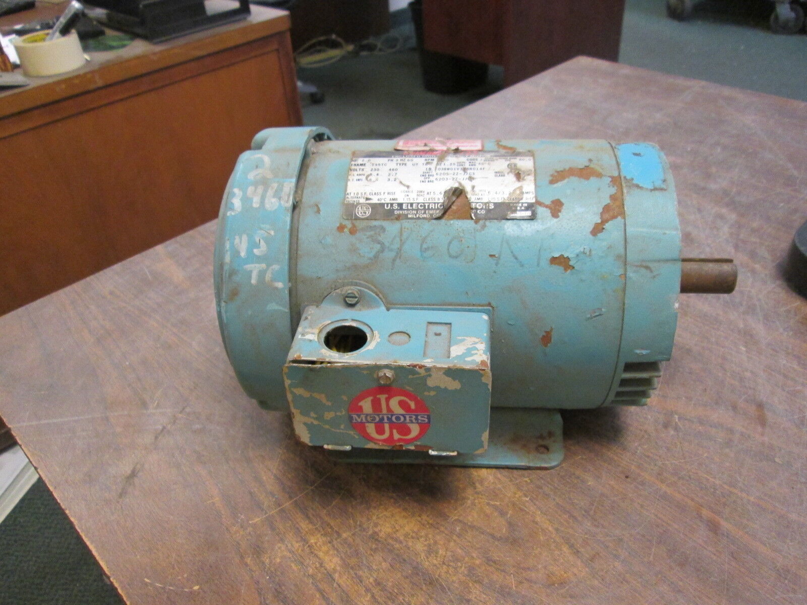 US Motors AC Motor 2.0HP 3600RPM FR:145TC 230/460V 5.4/2.7A Used