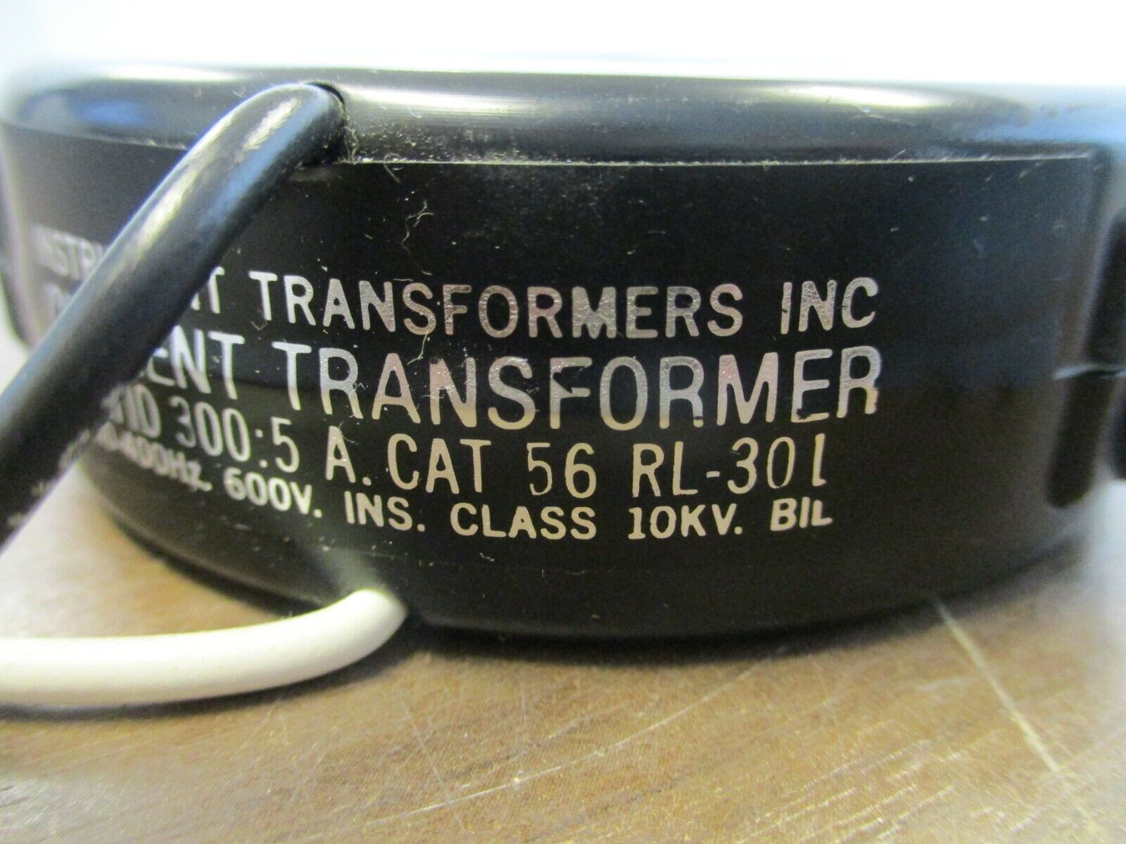 Instrument Transformers Current Transformer 56 RL-301 Ratio 300:5A 600V Used