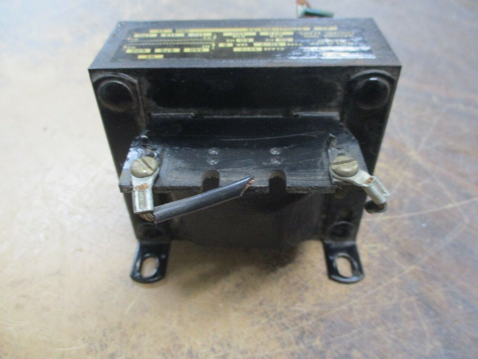 Square D Control Transformer 9070 E0-2 Ser. B 0.100KVA Pri: 600V Sec: 120V Used