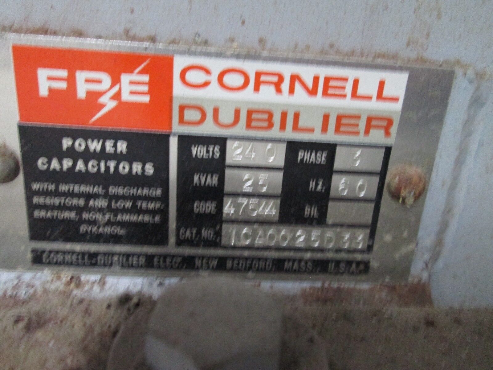 Cornell Dubilier Capacitor ICA4090D33 90 KVAR 240V 3Ph Used