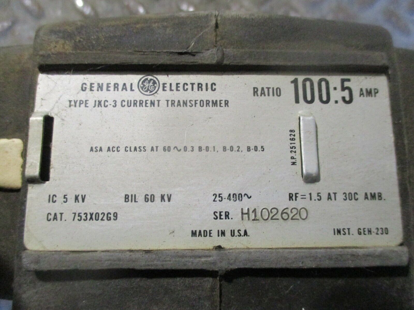 GE JKC-3 Current Transformer 753X02G9 100:5A Ratio BIL 60KV 25-400Hz Used