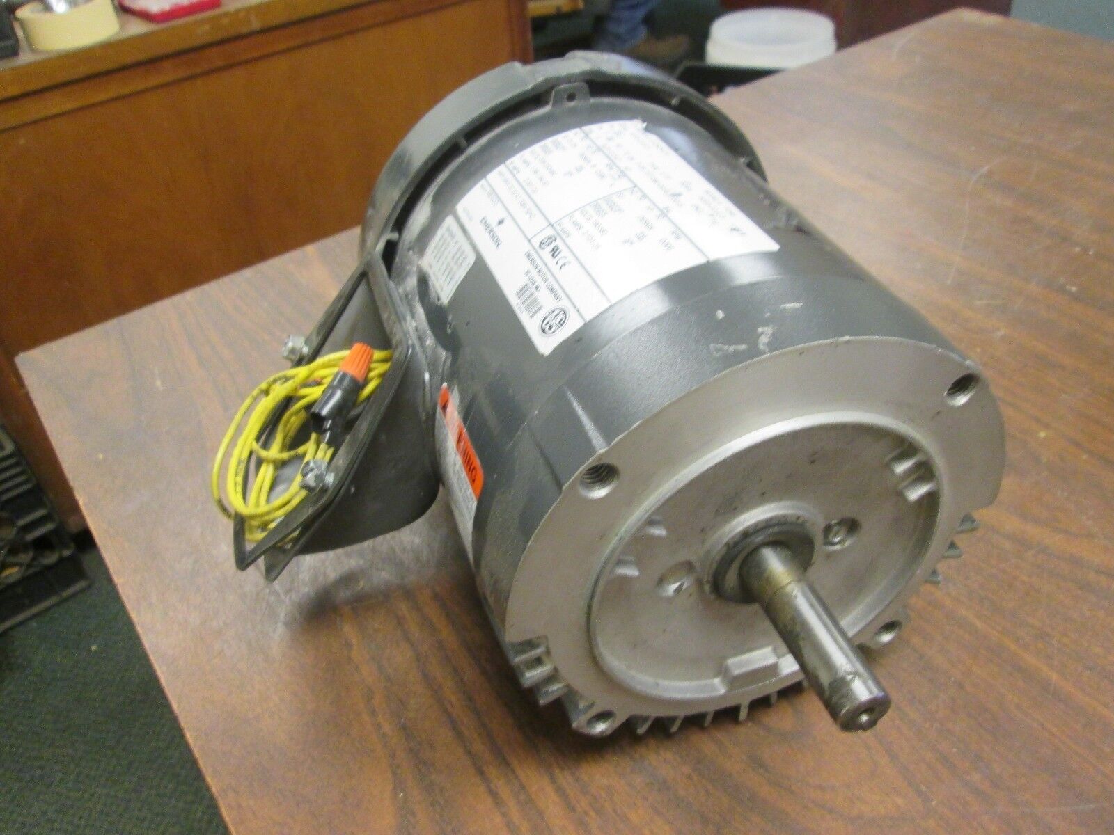 Emerson Motor U12S2ACR 0.5HP 1745RPM 208-230/460V 1.86-1.94/0.97A Used