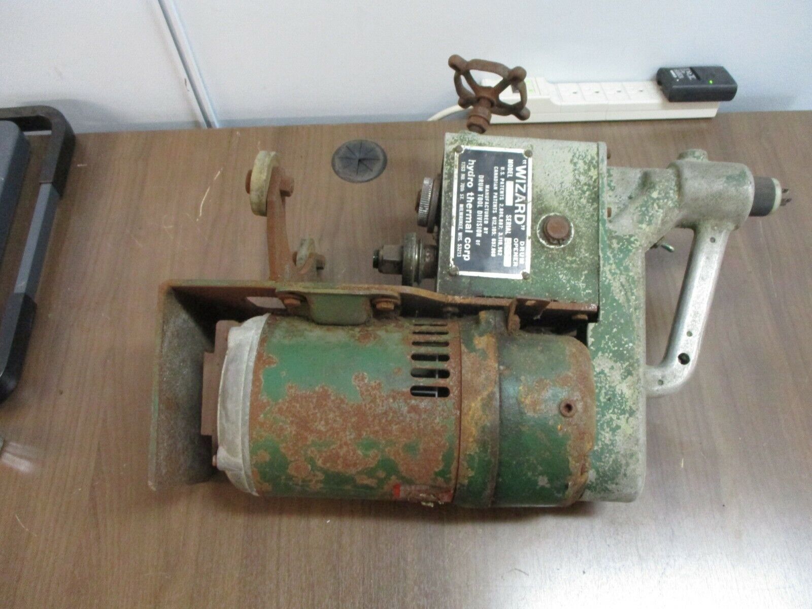 Hydro Thermal Corp Wizard Drum Opener Model F Used