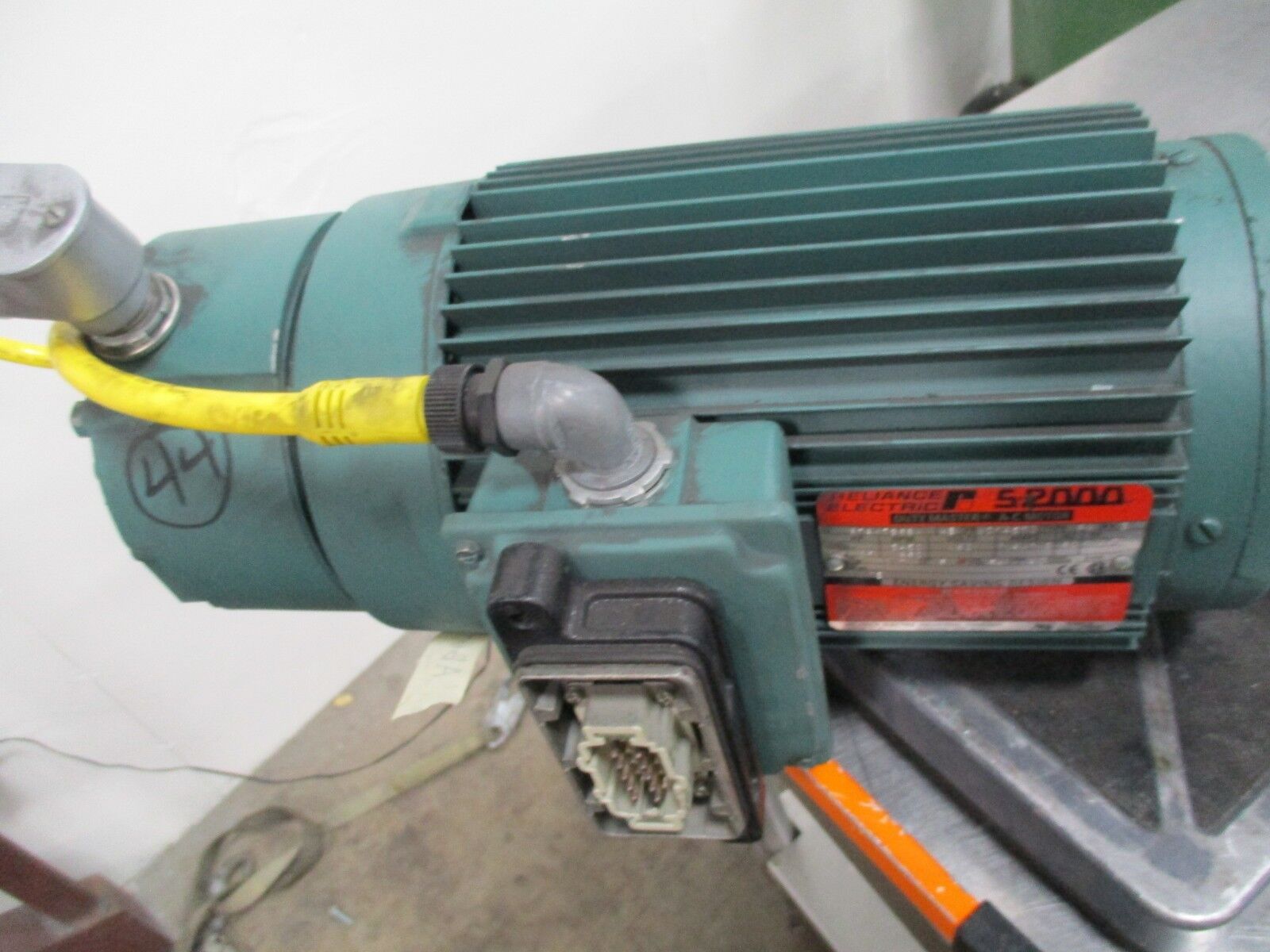 Reliance S-2000 Duty Master AC Motor w/ Gear & Brake B79K7268M 1HP Used