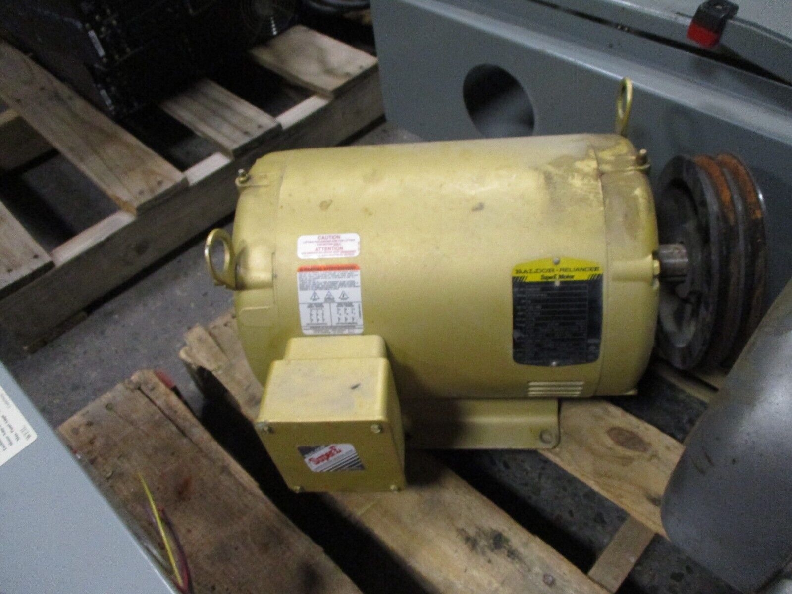 Baldor Motor EM3313T 10HP 1800RPM 230/460V 25/12.5A 3Ph 60Hz Used