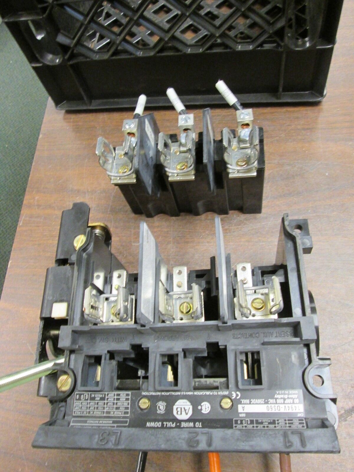 Allen-Bradley Disconnect Switch 1494V-DS60 60A 600V 3P Used