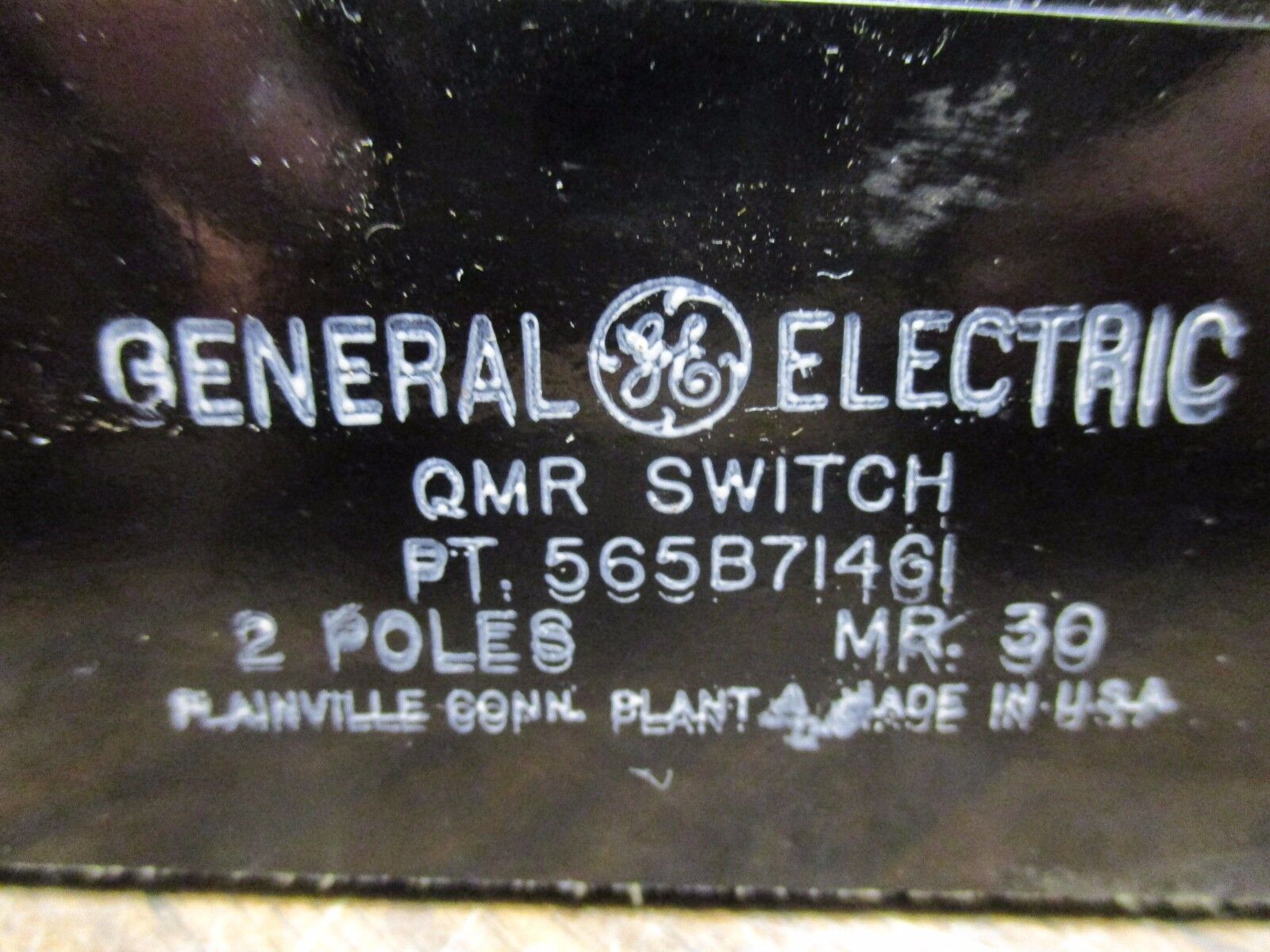 GE QMR Switch 565B714G1 2P Used