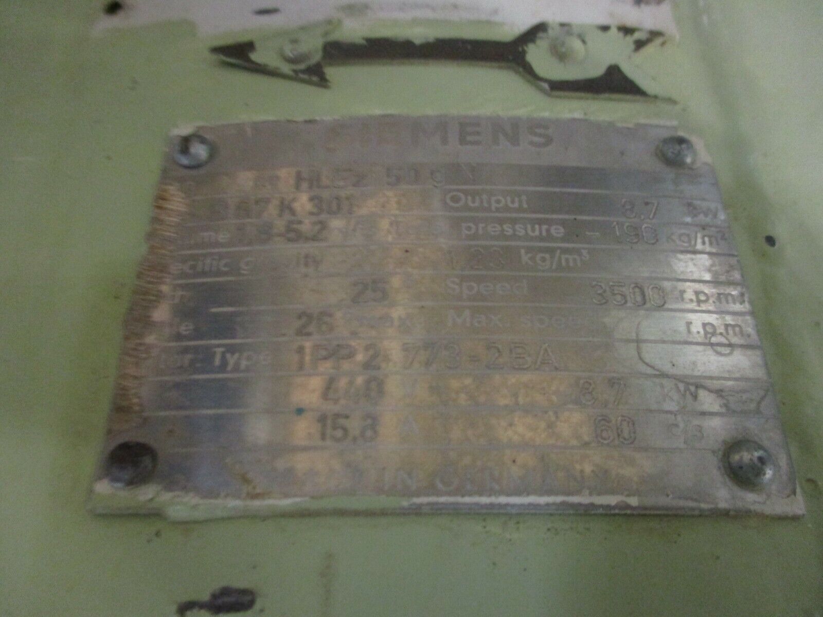 Siemens Mixer HLEz 50 g N 15HP 3500RPM Volume:1.8-5.2m/3s Pressure:190kg/m² Used