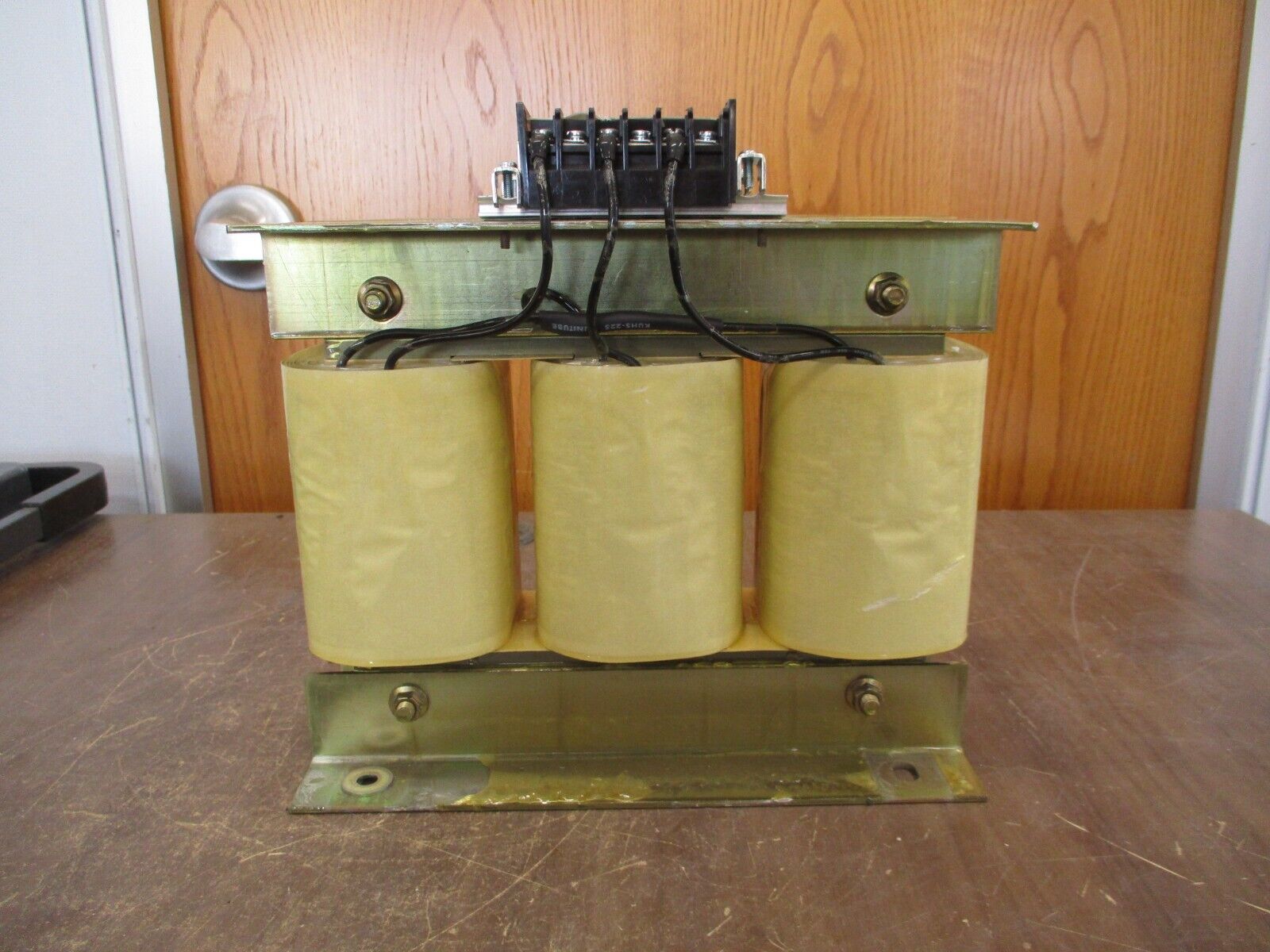 Sanil Transformer KKLZ-0096 H03 2.33kVA Pri: 480V Sec: 210V 3Ph 60Hz Used