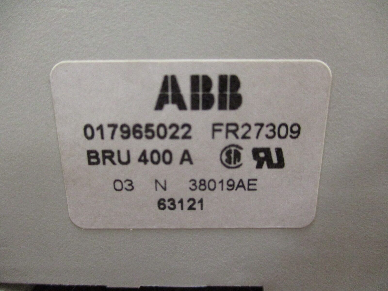 ABB BRU Terminal Block 017965022 FR27309 400A *Cracked* *Broken Terminal Cover*