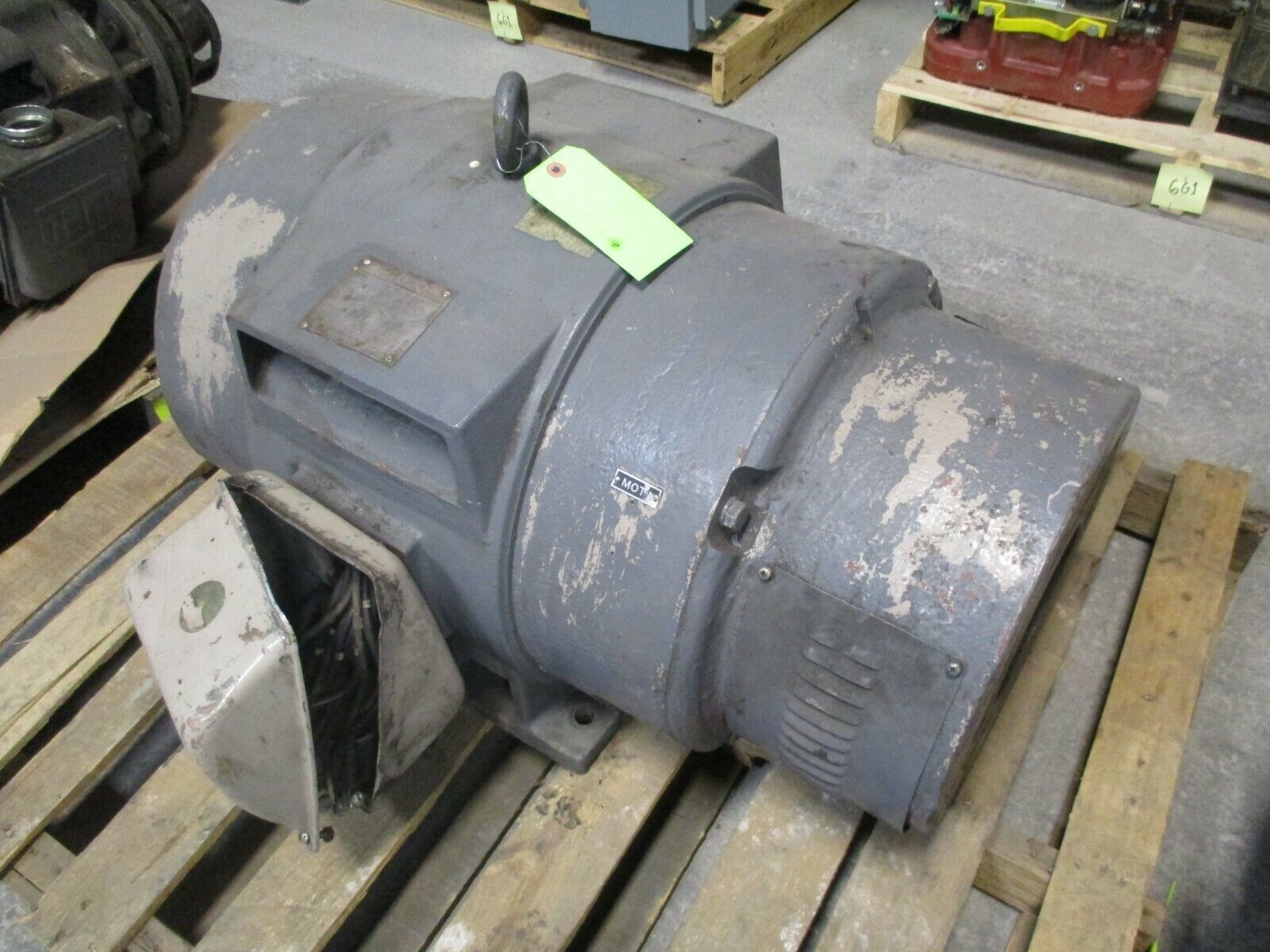 Hico AC Motor 911596-3 50HP 1200RPM 220/440V 123.8/71.5A 3Ph 60Hz Used