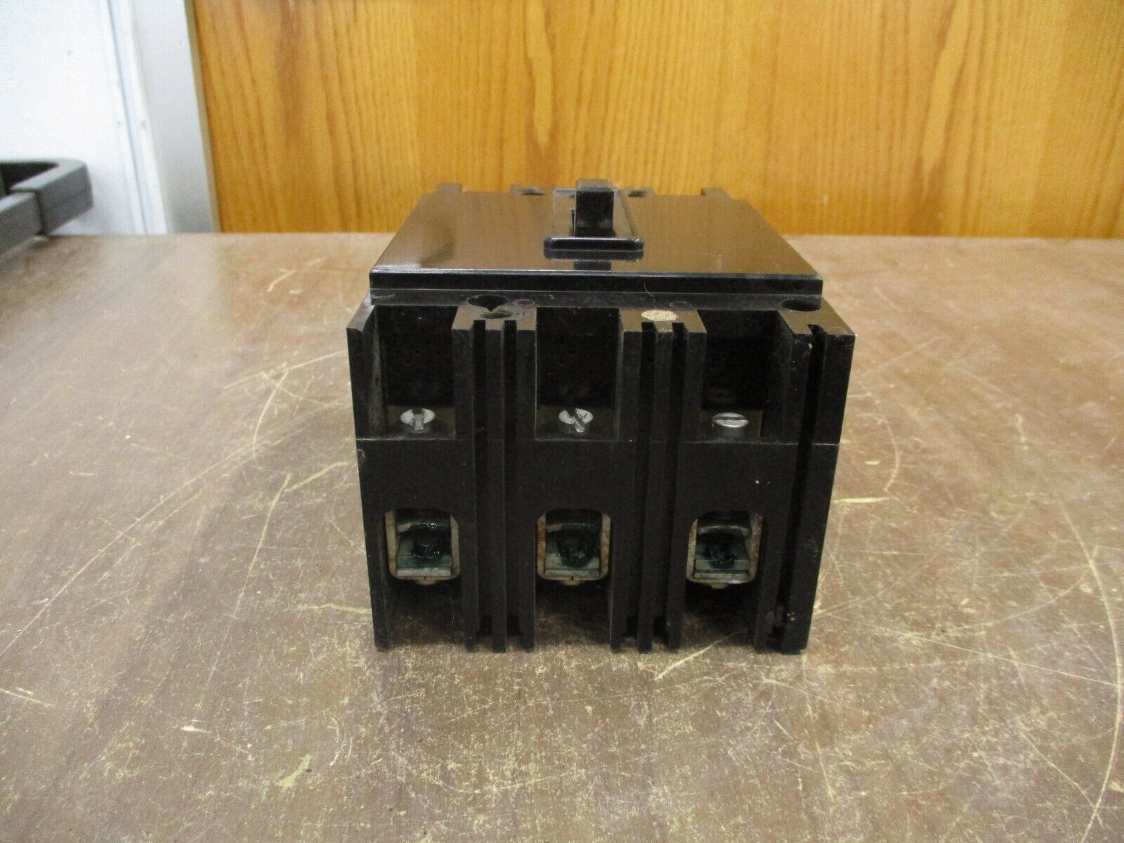 Westinghouse Circuit Breaker FA3030 30A 600V 3P Used