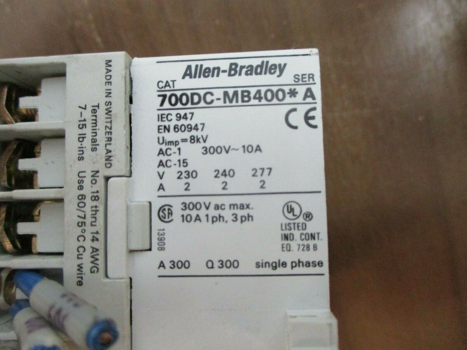 Allen-Bradley Contactor 700DC-MB400* 24VDC Coil 10A 300V *Lot of 2* Used