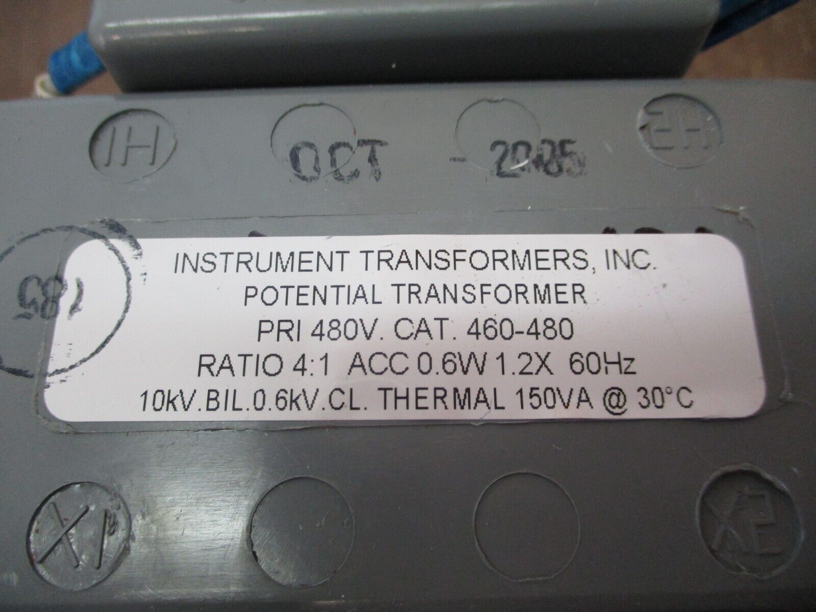 Instrument Transformer Potential Transformer 460-480 Ratio 4:1 Pri: 480V 50-60Hz