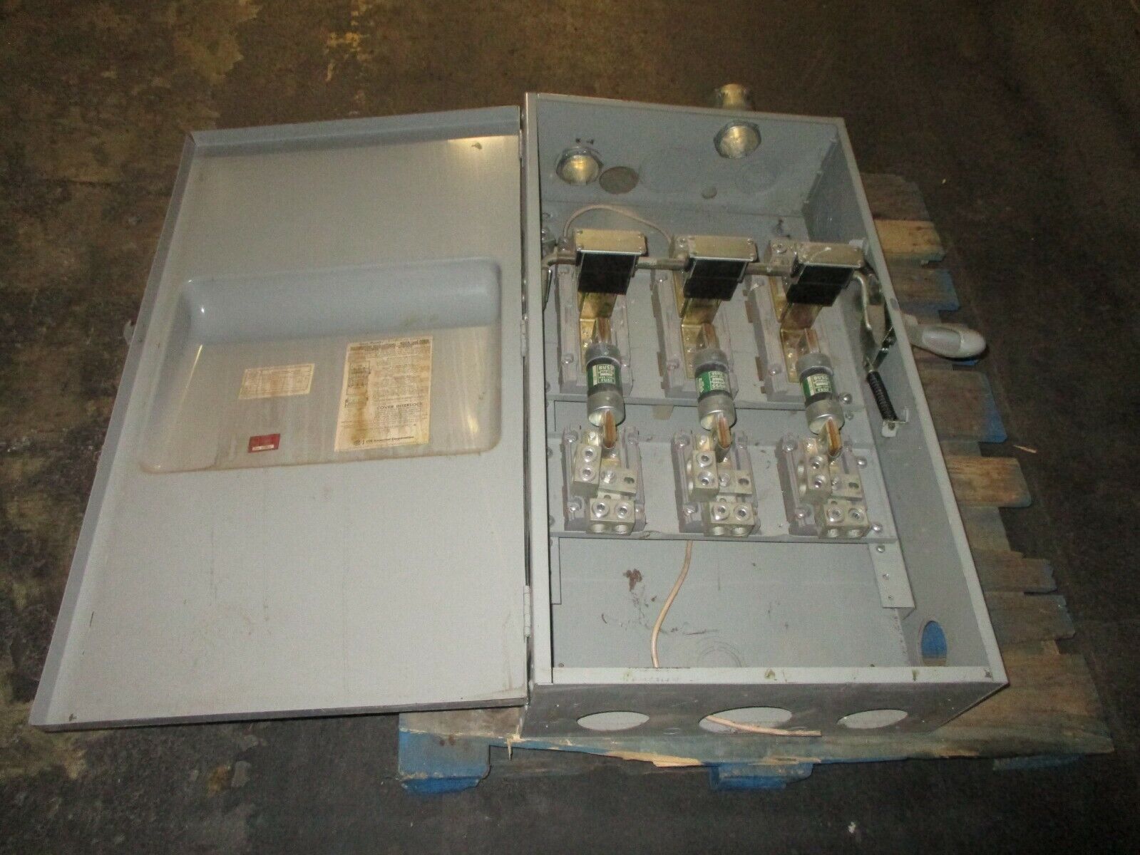 ITE Fusible Safety Switch / Disconnect JN-425 400A 240V Used