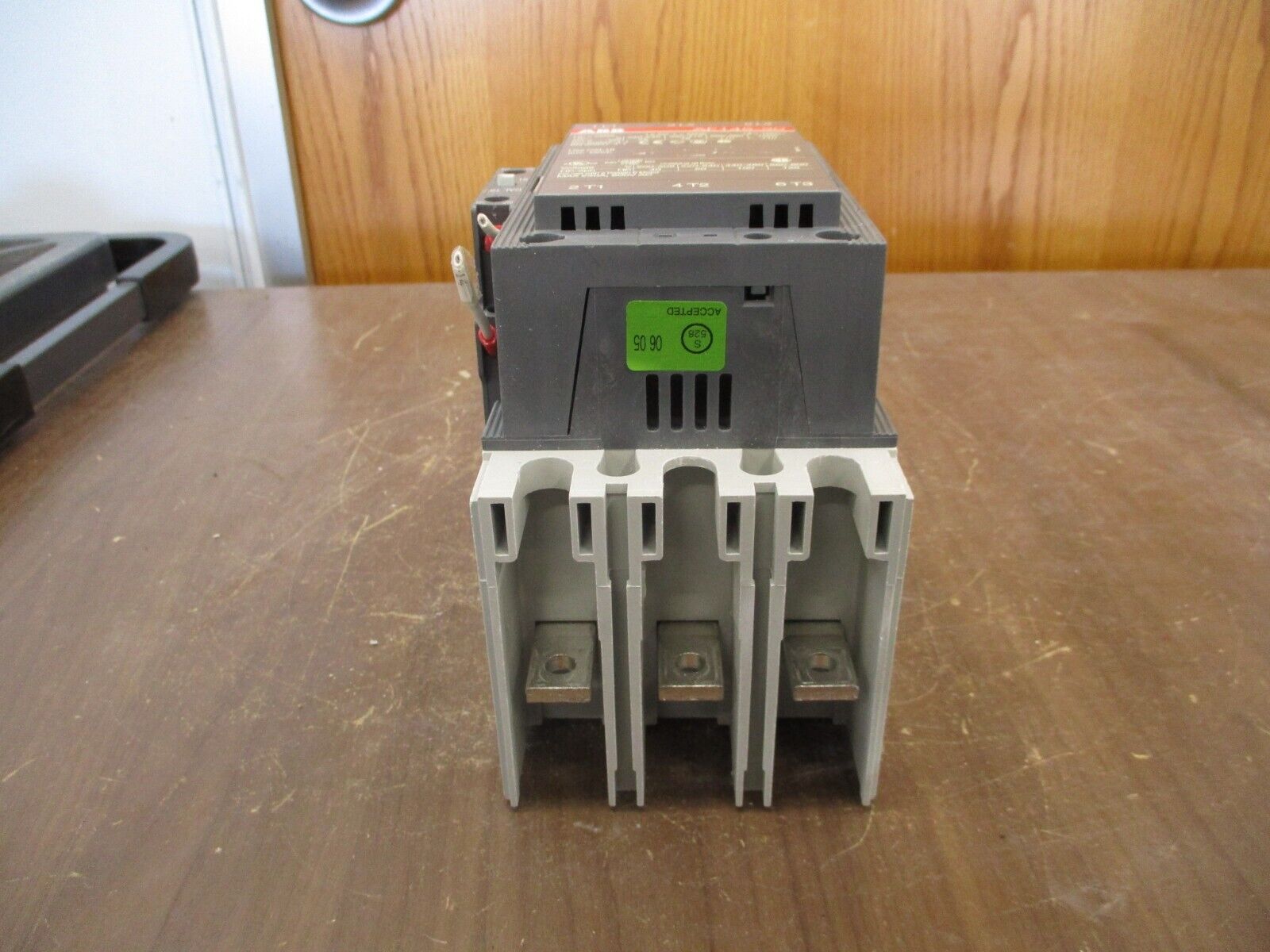 ABB Contactor AF145-30 20-60VDC Coil 230A 600V Used