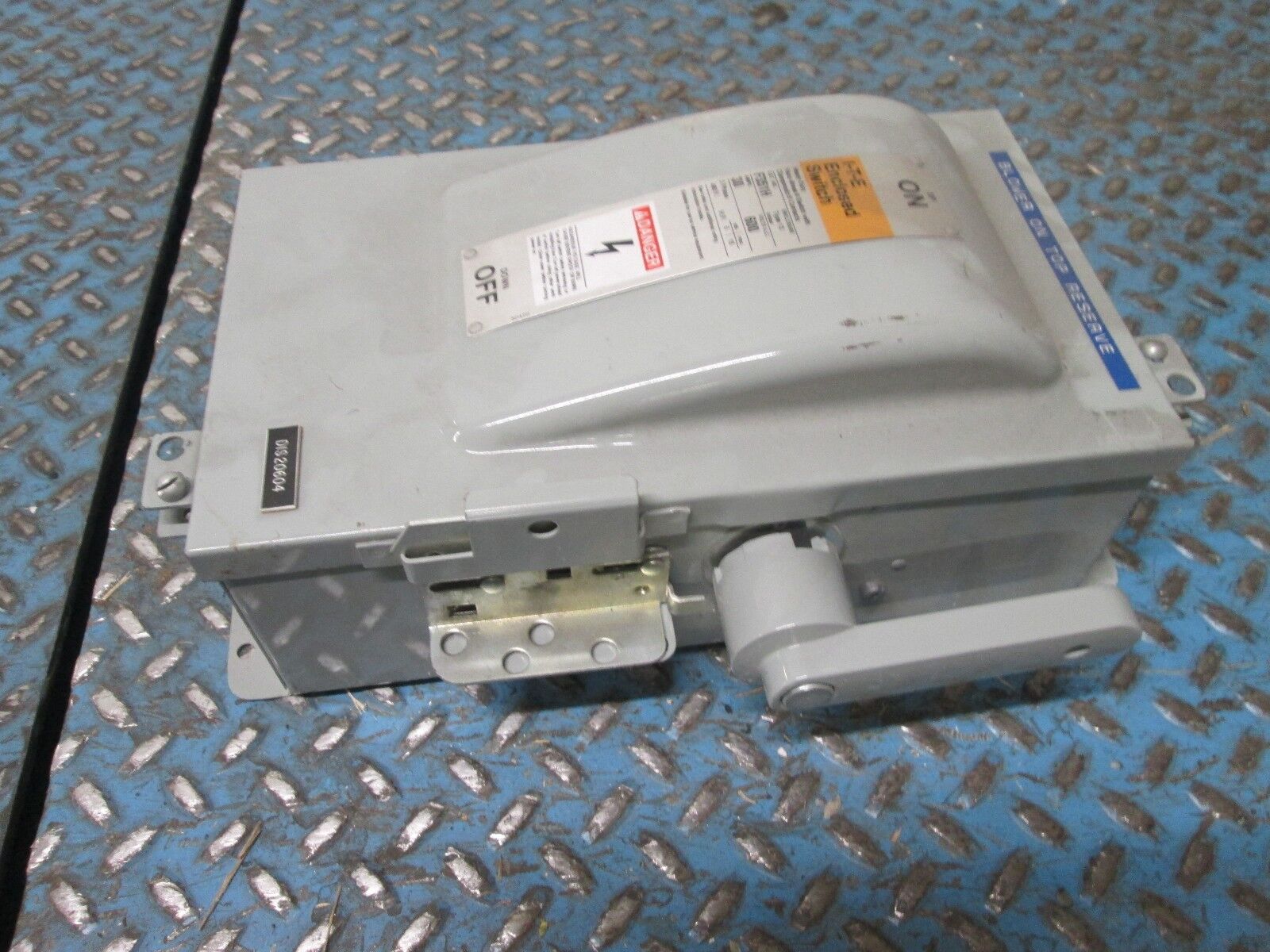 ITE Fusible Safety Switch F351H 30A 600V NEMA 12 Enclosure Used