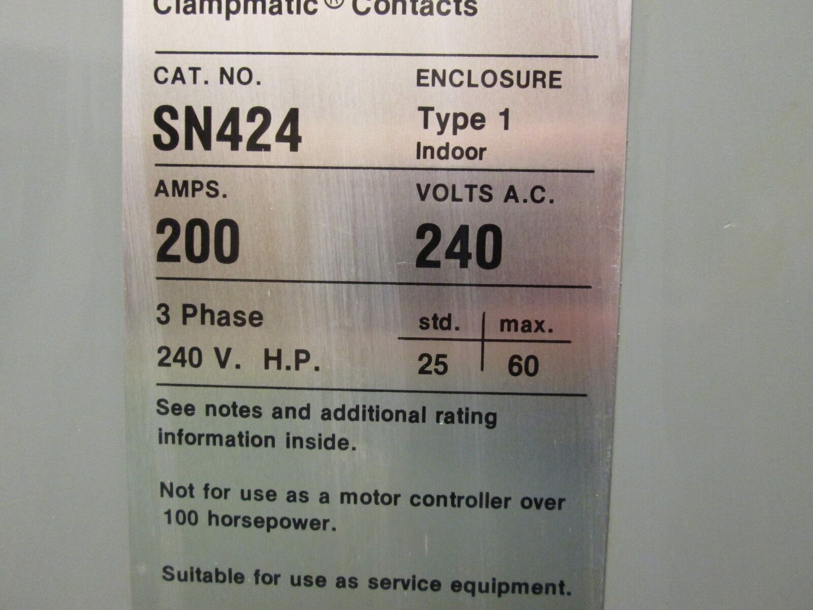 ITE Safety Switch SN424 200A 240VAC 3Ph Type 1 Enclosure Used