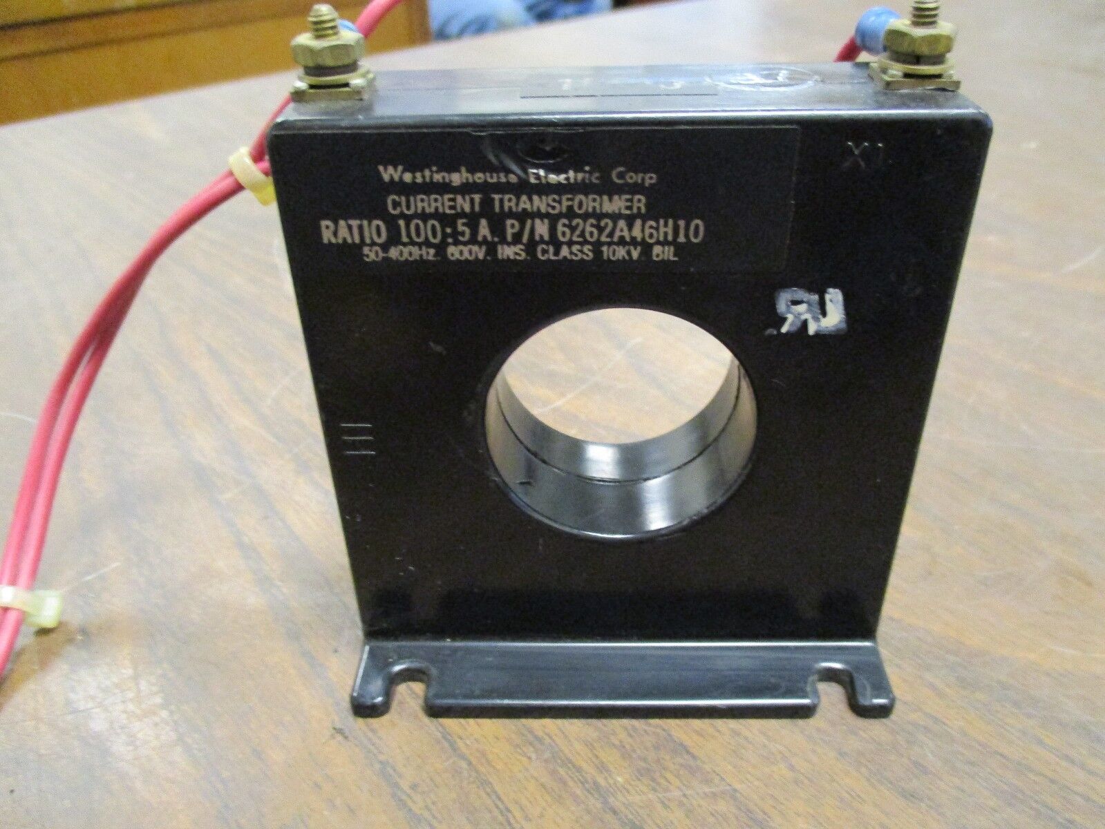 Westinghouse Current Transformer 6262A46H10 Ratio 100:5A 600V 50-400Hz 10KV BIL