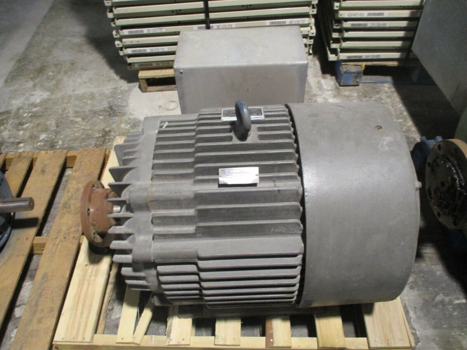 Marathon AC Motor 2D 445TSTFN8032AA W 300HP 1800RPM FR:445TS ENCL:TEFC 460V Used