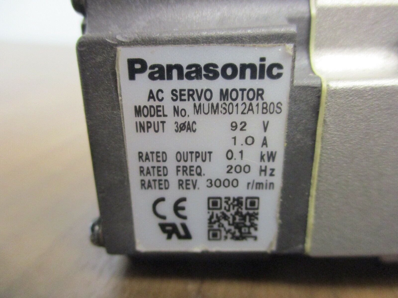 Panasonic AC Servo Motor MUMS012A1B0S 0.1KW 3000RPM 92V 1.0A 200Hz 3Ph Used