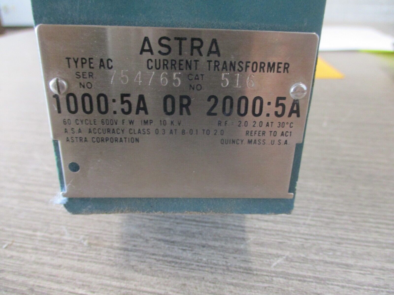 Astra Type AC Current Transformer 516 600V 60HZ 10KV BIL Used