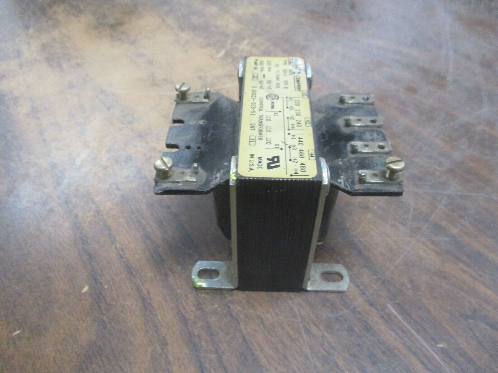 Square D Control Transformer 9070 E0-1 0.050kVA Pri:240/480V Sec:120V Used