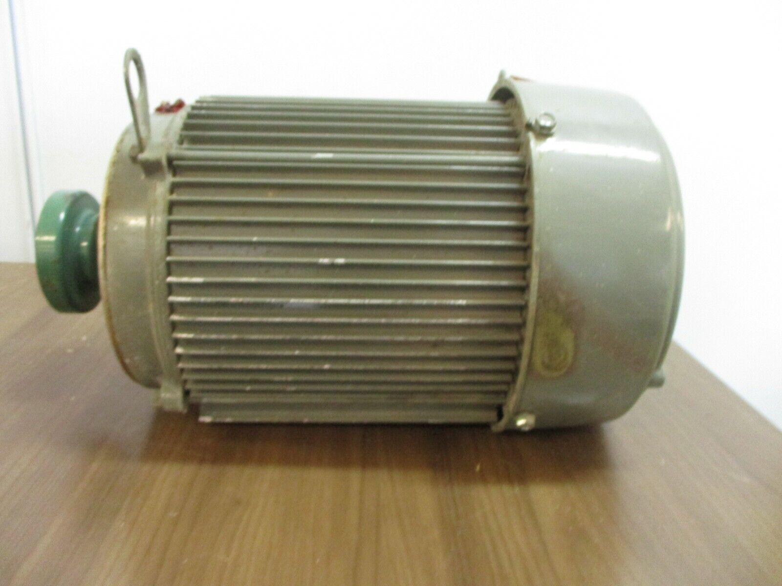 US Motors Motor Y09-Y2550693 GT-2 3HP 1200RPM 208-230/460V 10.6/5.3A 3Ph 60Hz