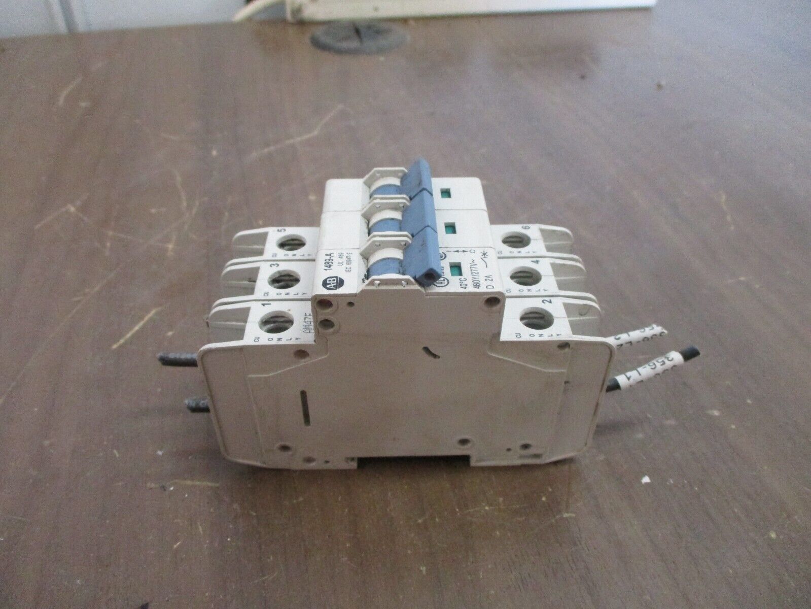 Allen-Bradley Circuit Breaker 1489-A3D020 2A 480Y/277V 3P Used