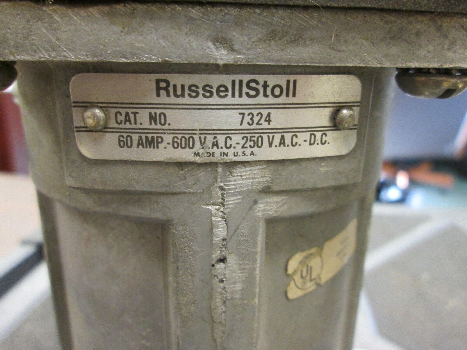 RussellStoll  Connector  7324  60A  600V   4W  Wire Style End