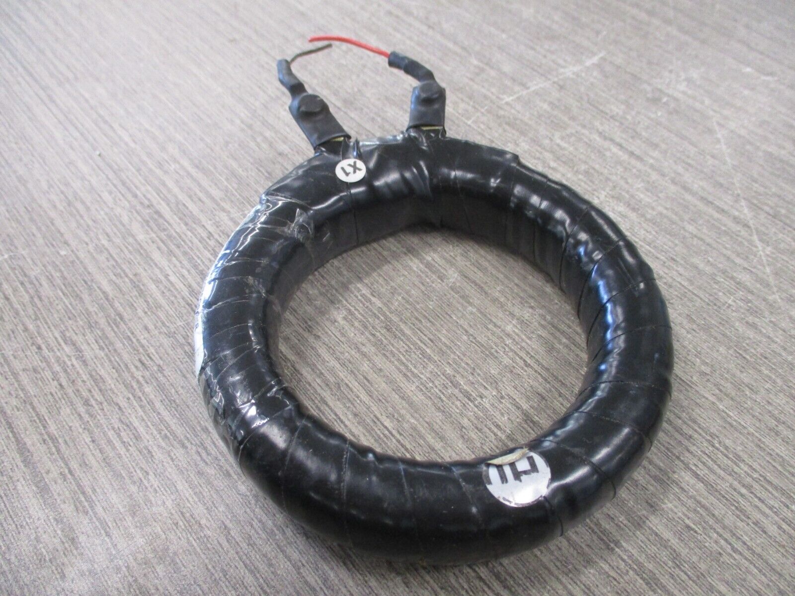 WICC Current Transformer 2230-1000-02-T-97 Ratio 1000:0.1A 600V 50-400Hz Used