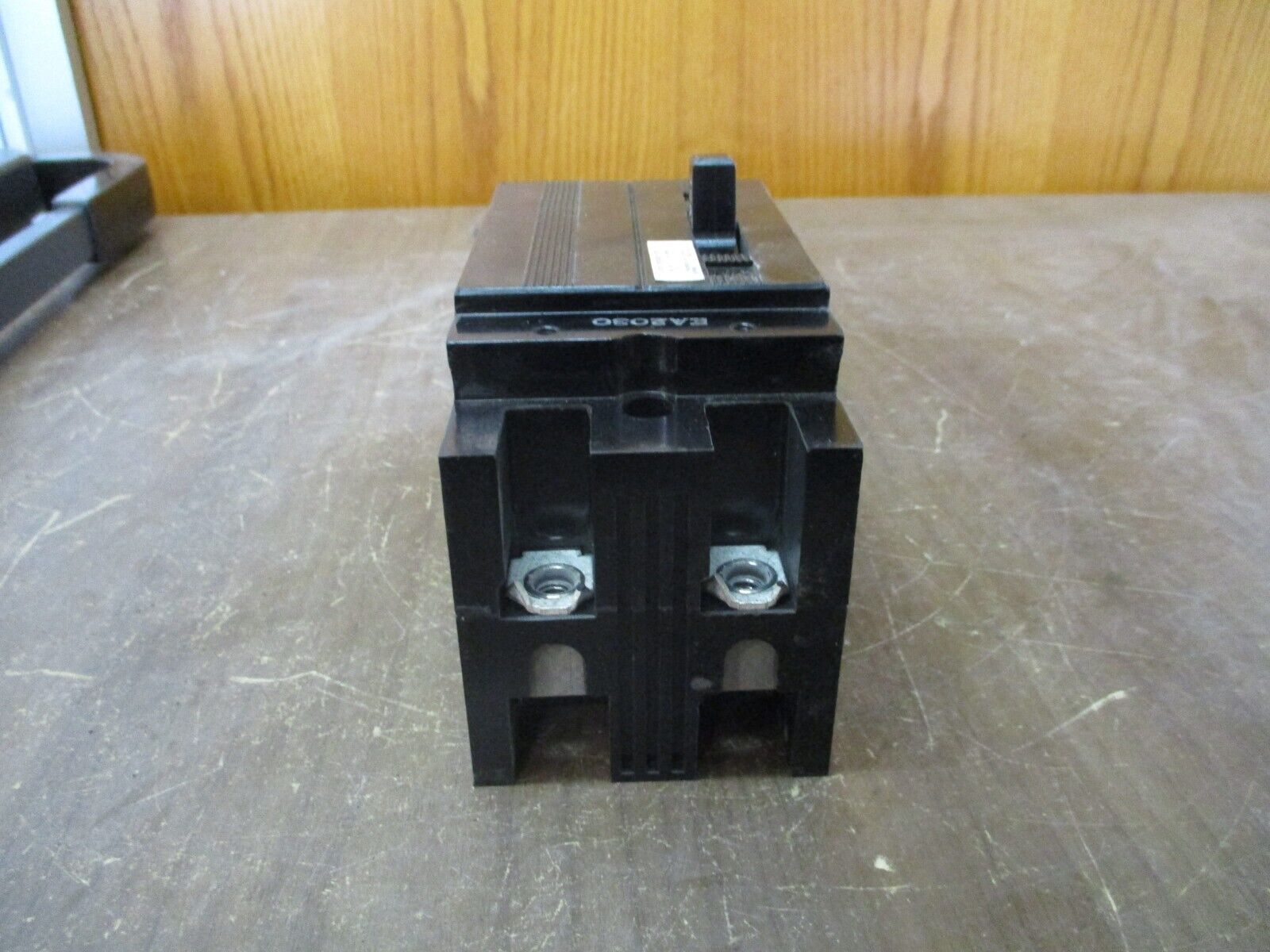 Westinghouse Circuit Breaker EA2030 30A 240V 2P Used