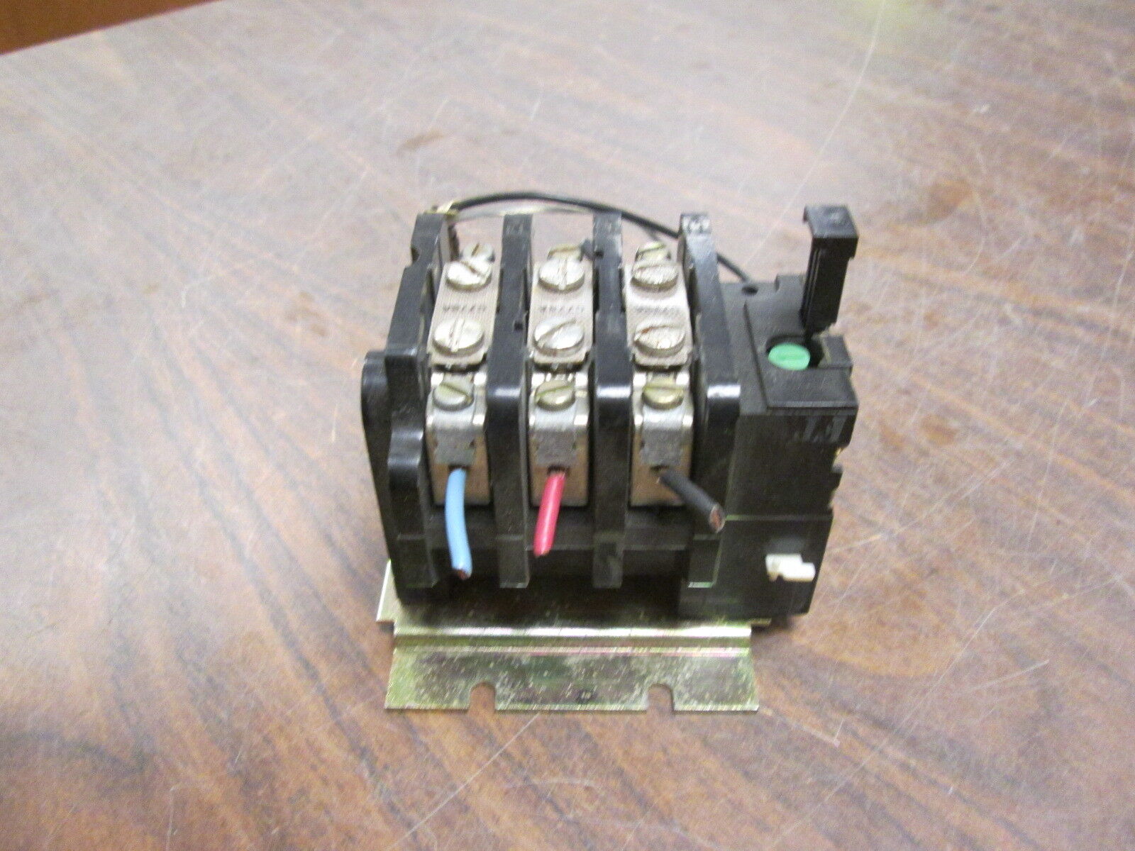 GE Overload Relay CR224C310A 600V 3P Used