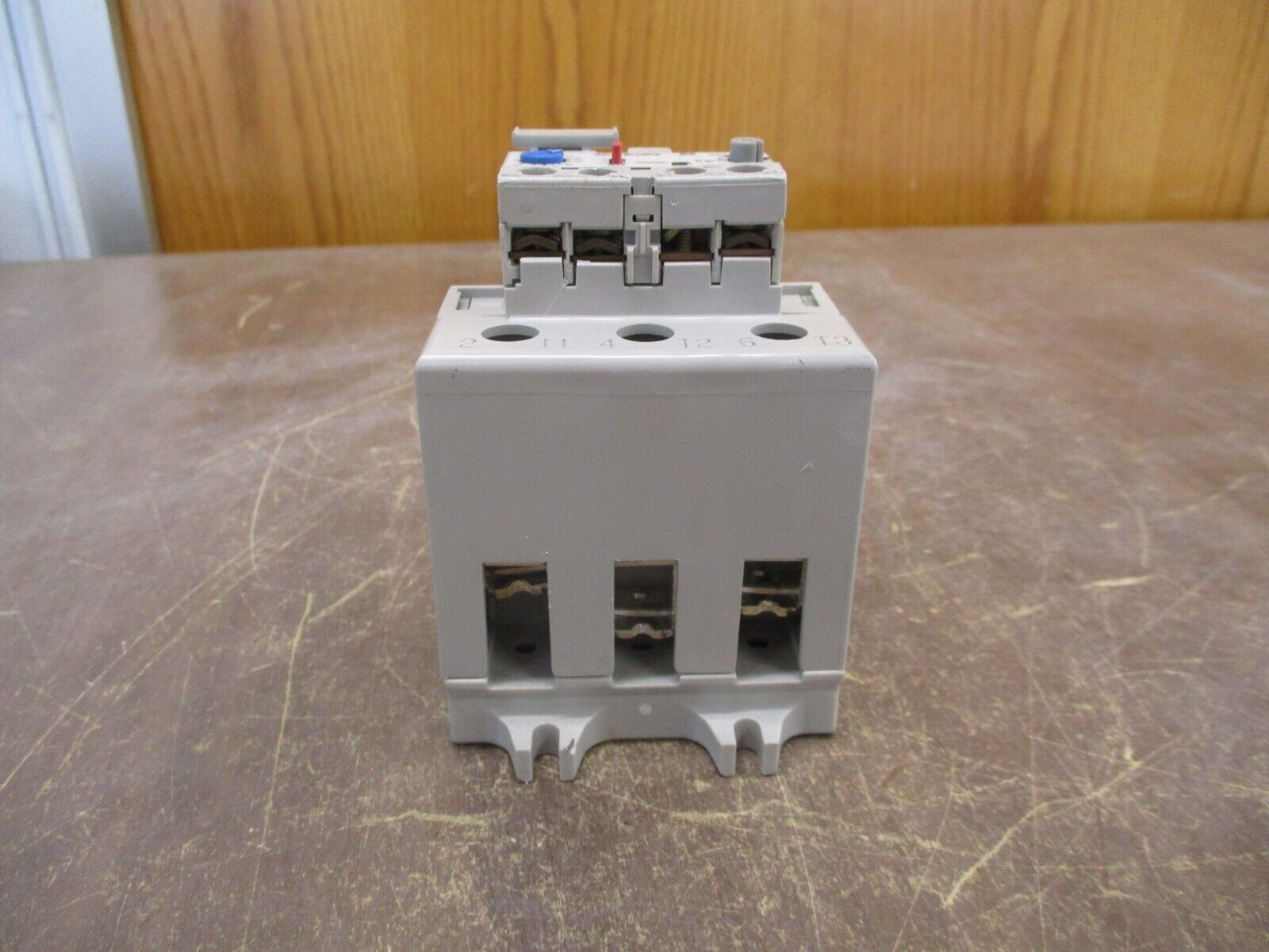 Allen-Bradley Solid State Overload 193-EA2KE Ser. A Trip: 26-85A Used