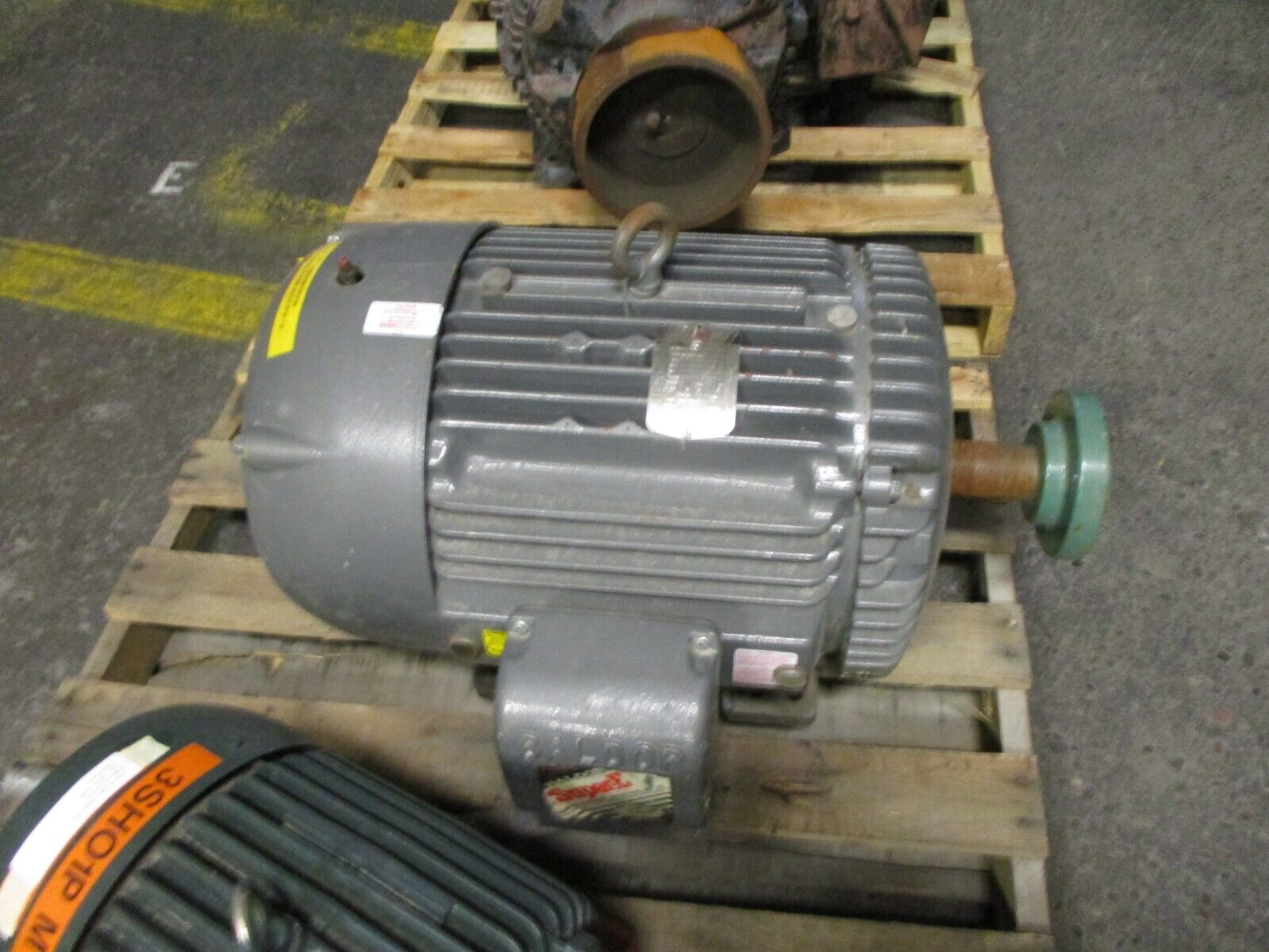 Baldor Industrial Motor ECP4110T-4 40HP 460V 46A 1800RPM 60Hz 3Ph Used