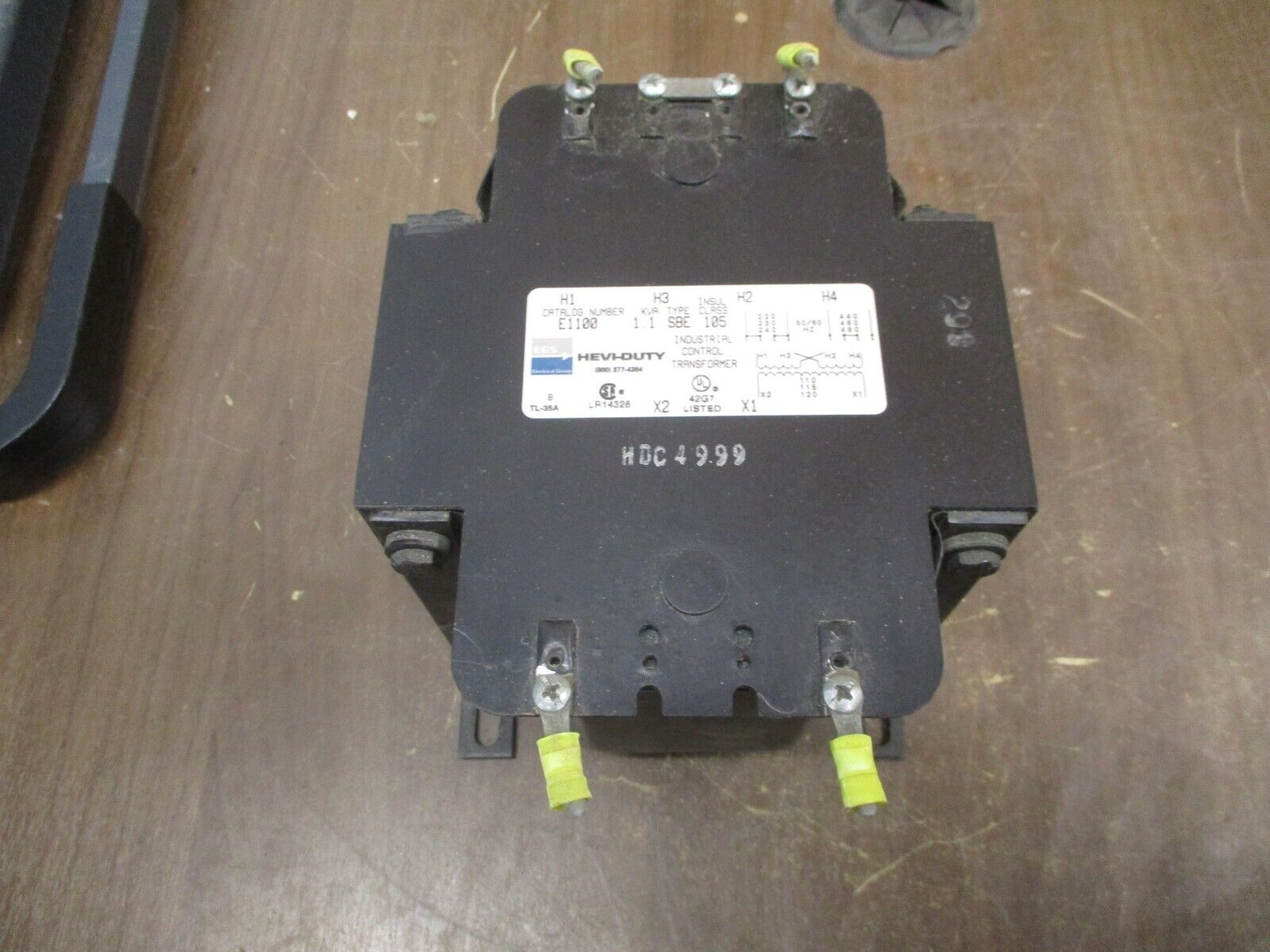 Hevi-Duty Control Transformer E1100 1.1KVA Pri 240/480V Sec 120V Used