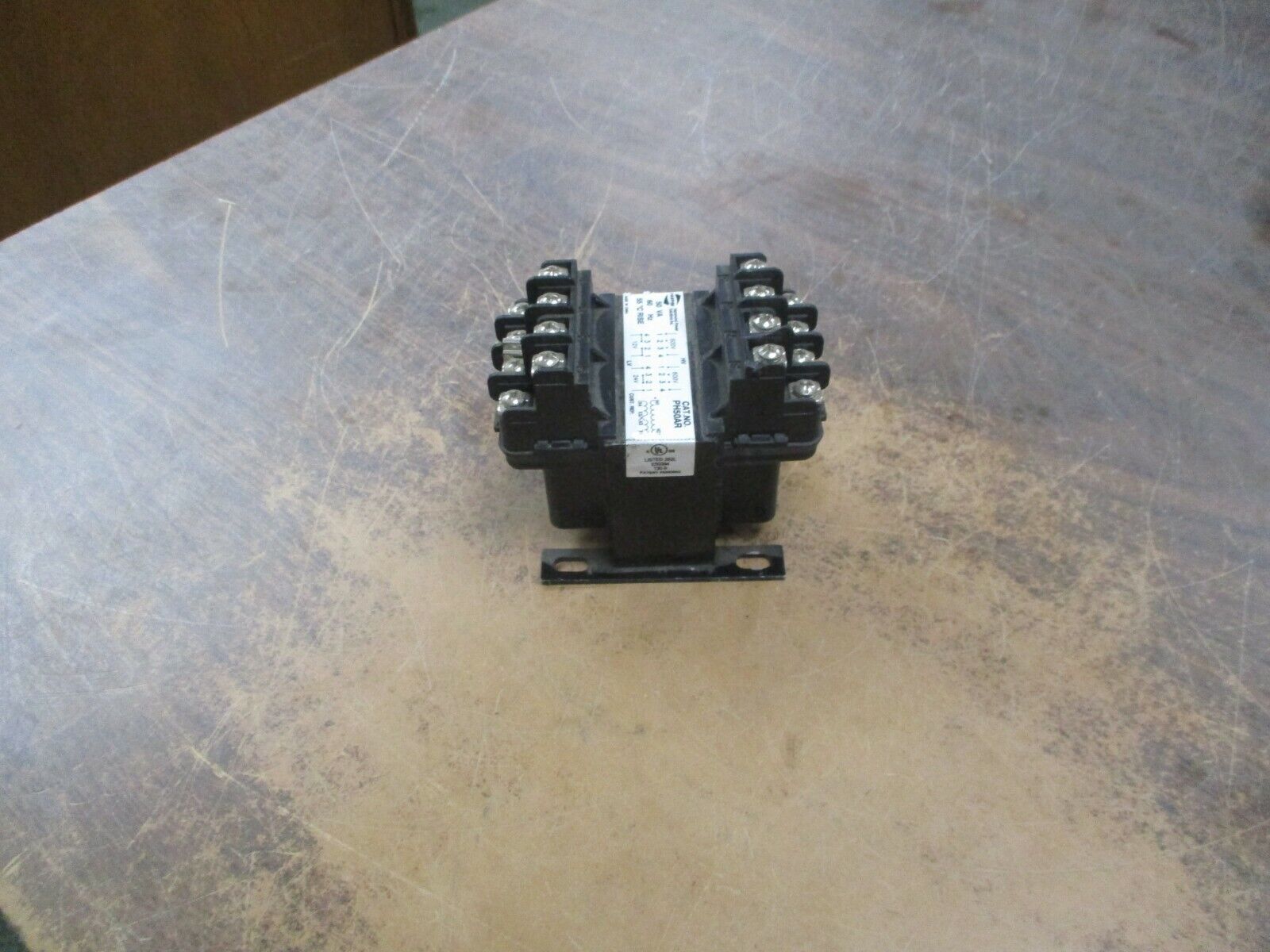 Hammond Transformer PH50AR 50VA Pri:600V Sec:12/24V 60Hz Chipped Insulator Used