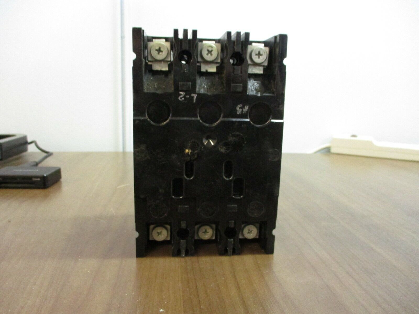 GE TED Circuit Breaker TED134Y100 100A 480V 3P New Surplus