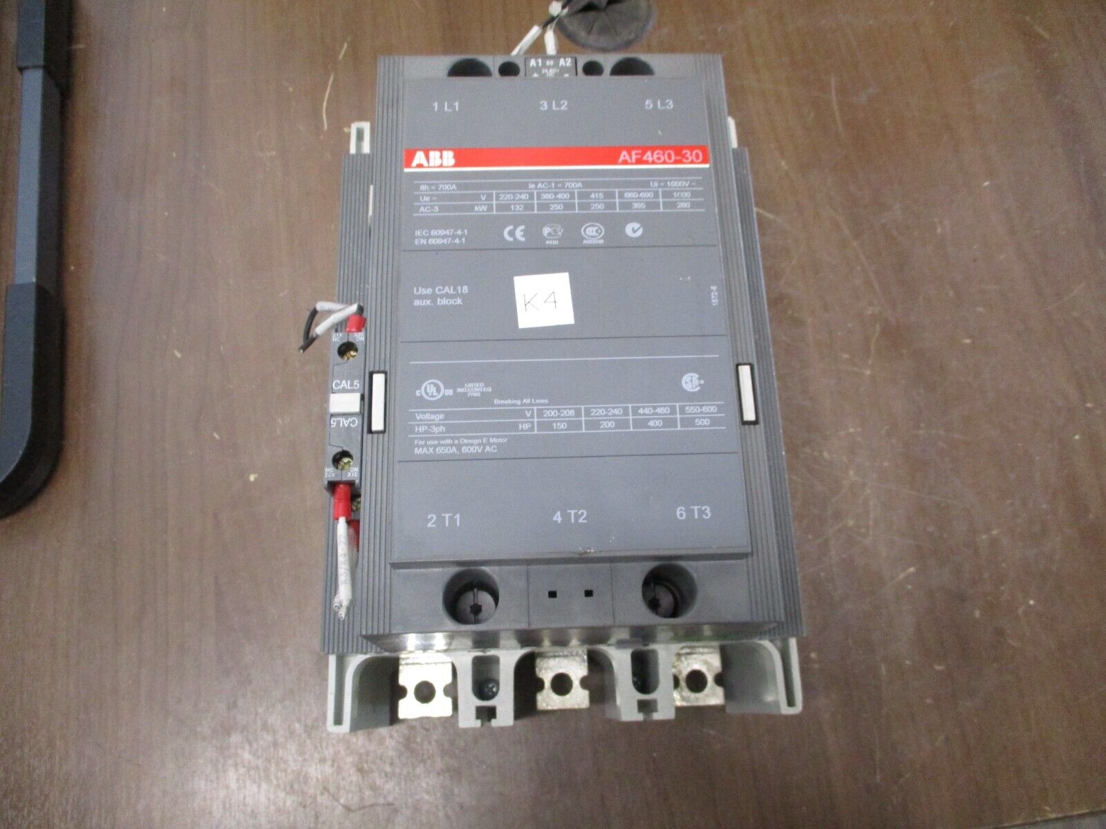 ABB Contactor AF460-30 24-60VDC Coil 650A 600V w/ (1) Aux Contacts Used