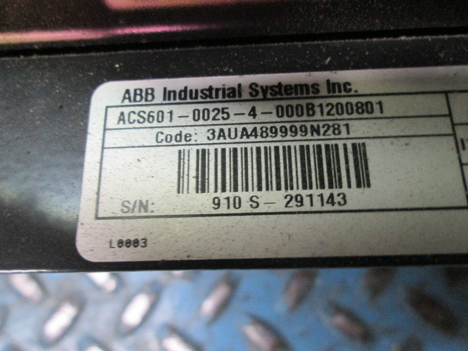 ABB ACS 600 AC Drive  ACS601-0025-4-000B1200801 25HP No Cover w/out Keypad Used