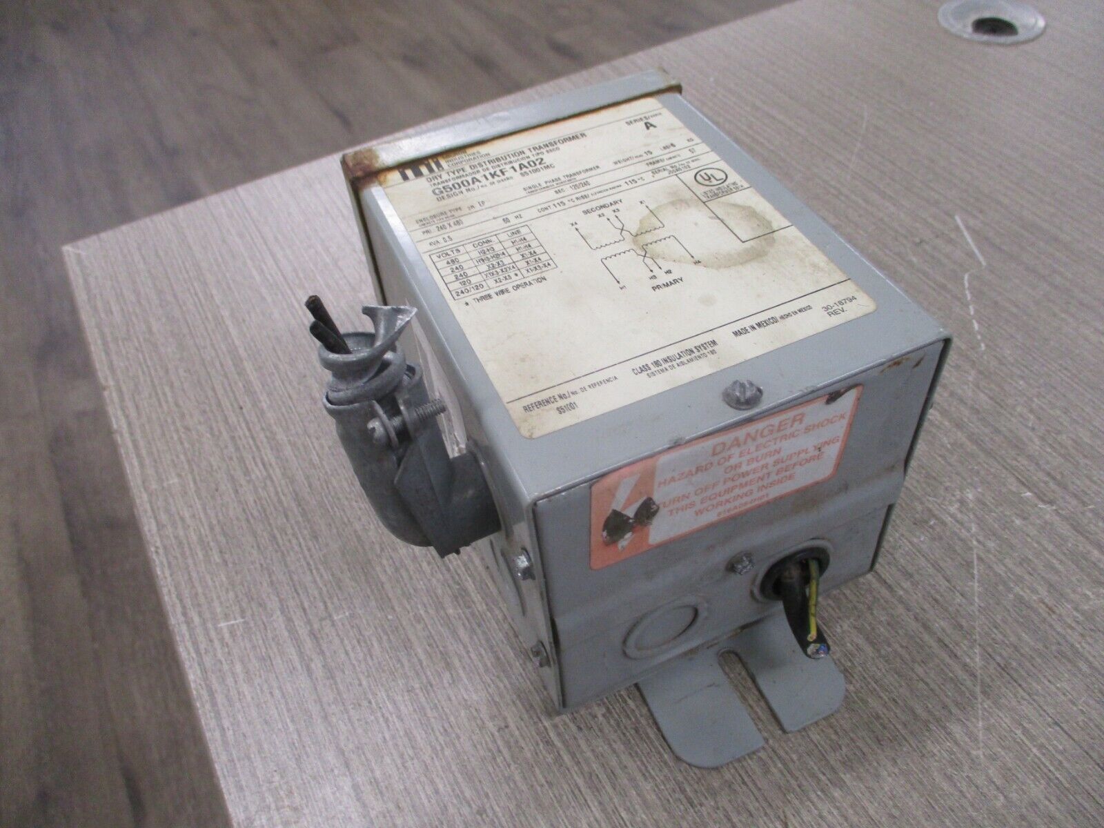 Micron Industries Transformer G500A1KF1A02 Ser. A 0.5kVA Pri: 240/480V 60Hz Used