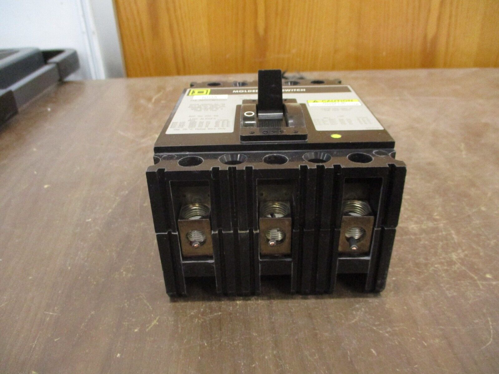 Square D Circuit Breaker FHL36000M4200 100A 3P Used