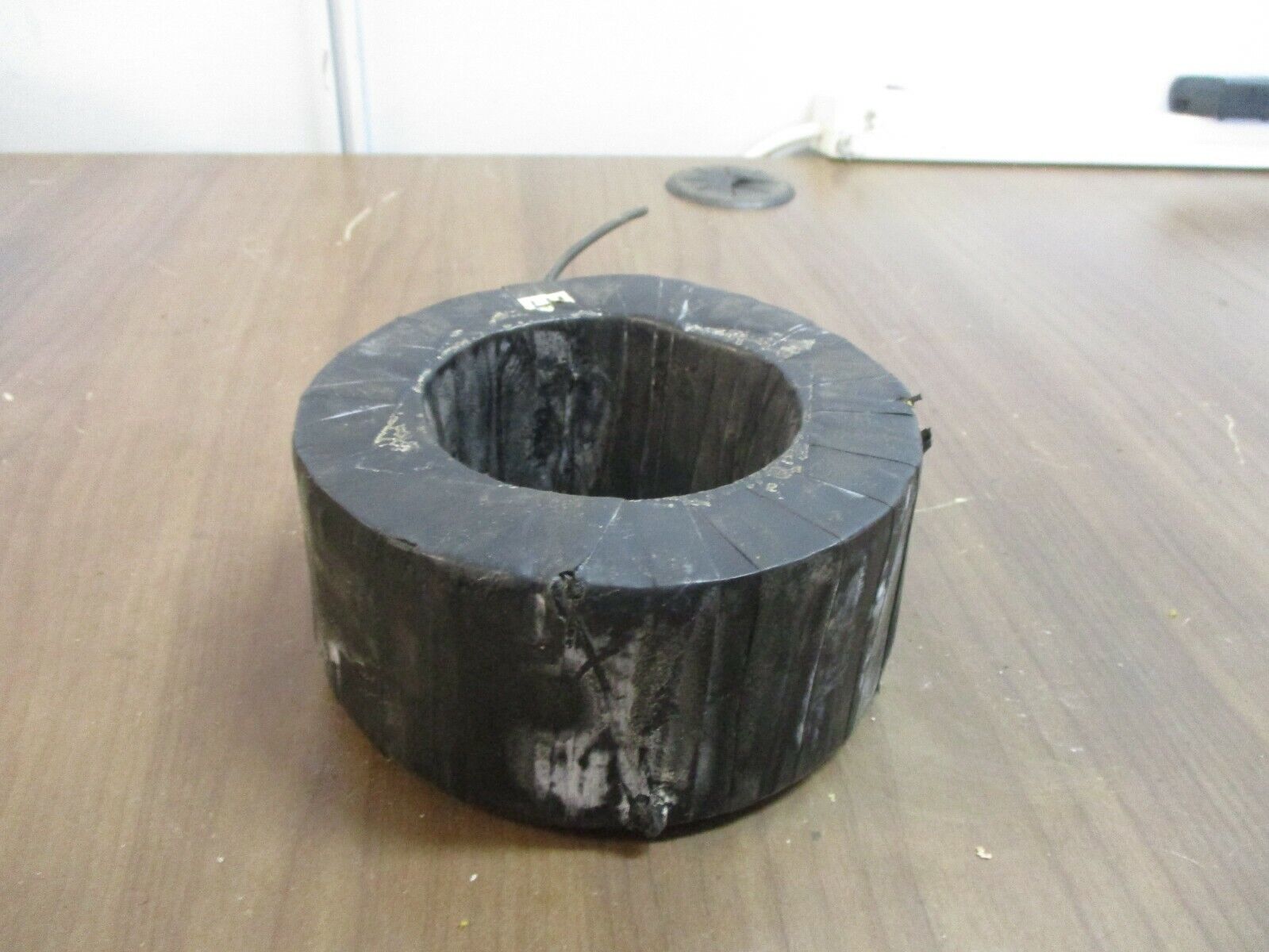 ITE Current Transformer TL-2-C71-1106-138 Ratio 800:5A 600V 25-60Hz 10kV BIL