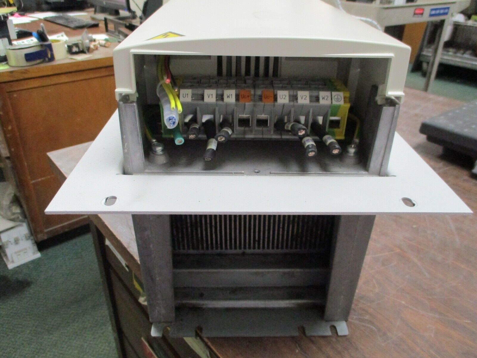 ABB ACH401 AC Drive ACH401C02532 30HP 3Ph Used