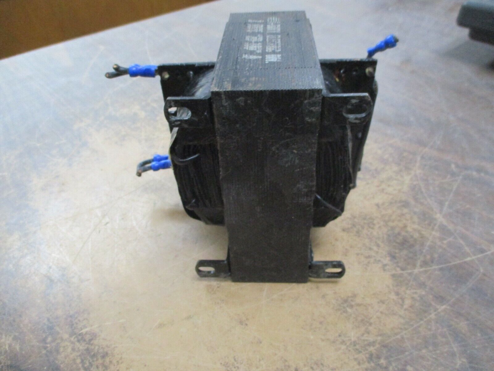 Hevi-Duty Type SMT Control Transformer T300 0.300KVA Pri:240/480V Sec:120V Used