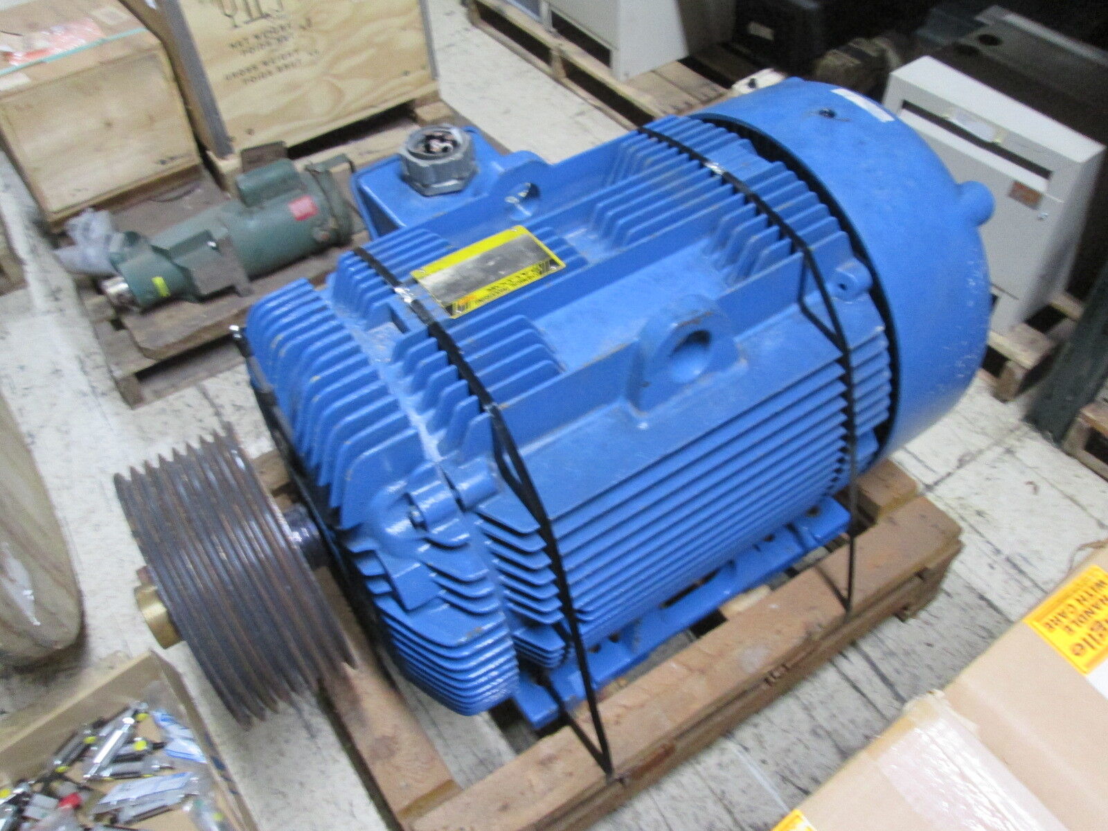 Baldor Chemical Processing/Severe Duty Super-E Motor ECP4407TR-4 200HP 1800RPM