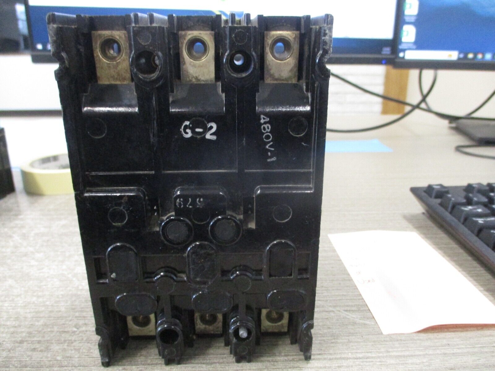 GE Circuit Breaker TEF134015 15A 480V 3P Used