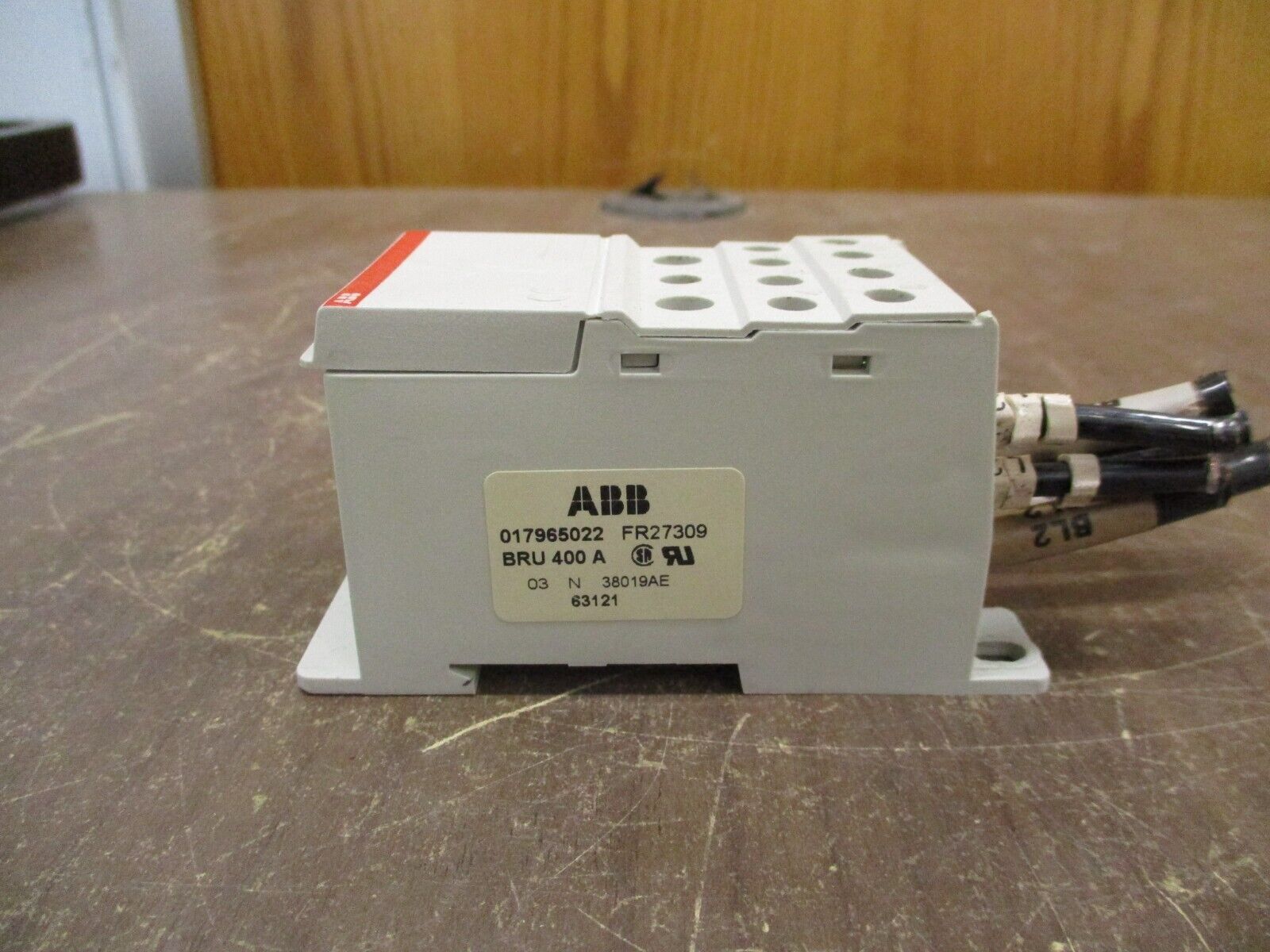 ABB BRU Terminal Block 017965022 FR27309 400A Used