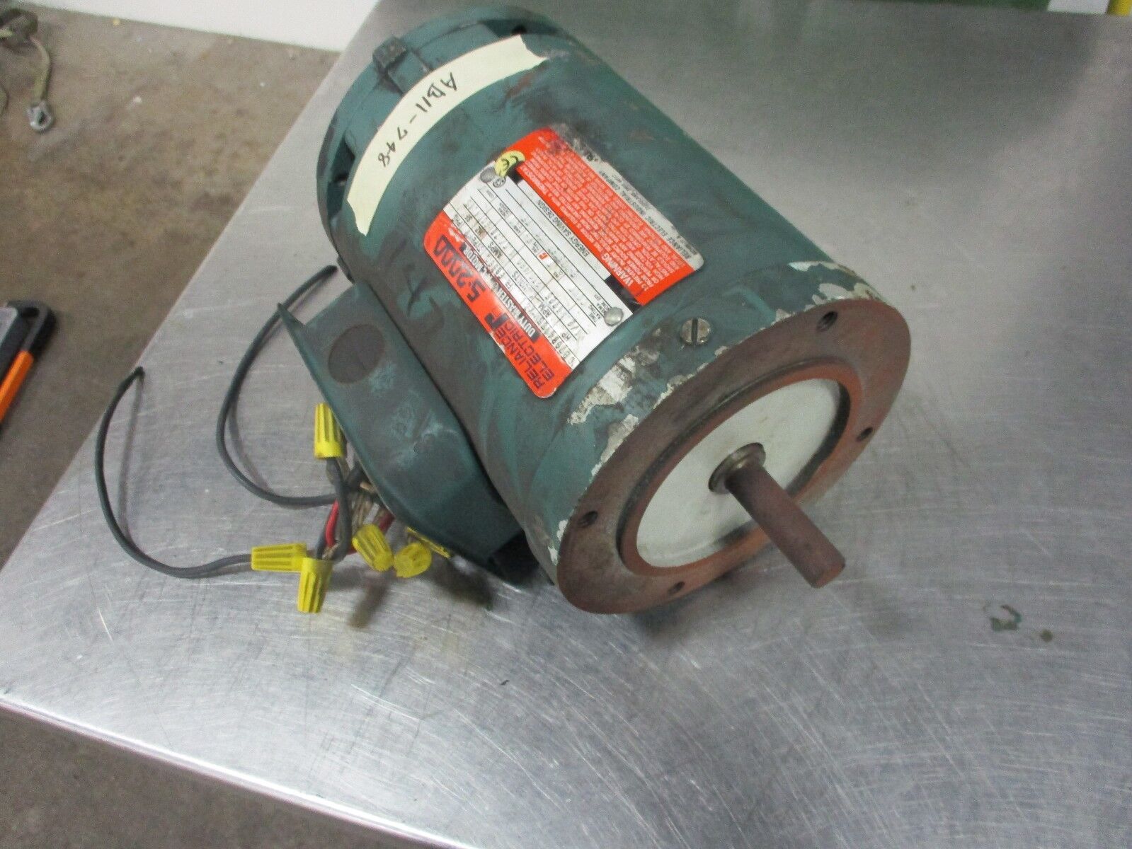 Reliance Duty Master AC Motor B79B4135M-XZ 1/2HP 1800RPM FR:FB56C 230/460V Used