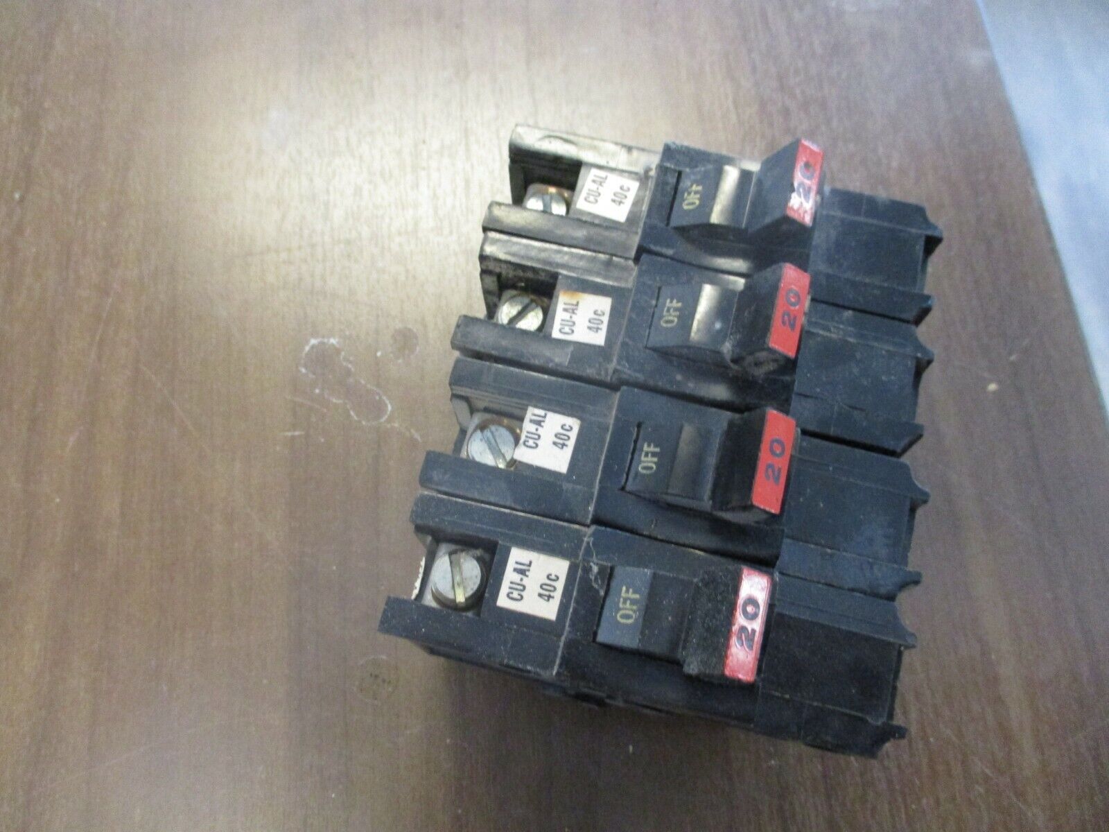 FPE Stablok Clip-On Circuit Breaker NA20 20A 120/240V 1P *Lot of 4* Used